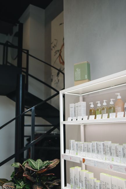 Intérieur d'une boutique de cosmétique bio