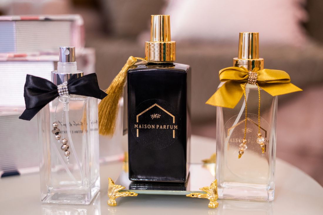 Flacons de parfum homme élégants