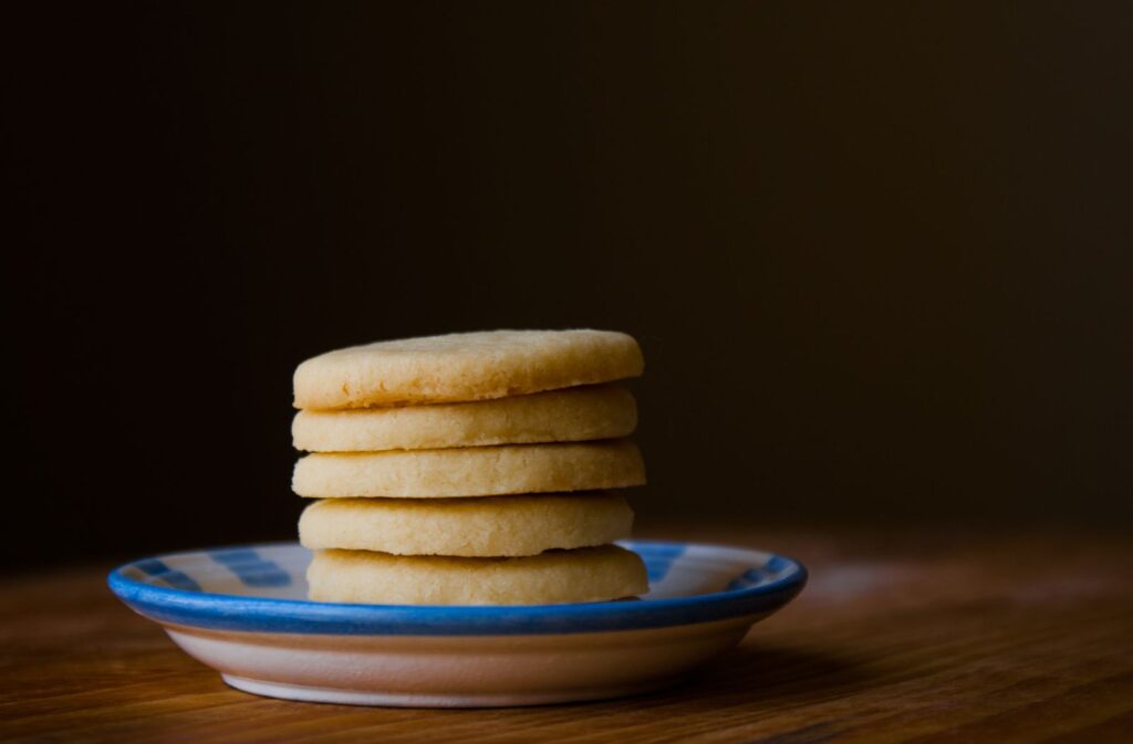 Assiette de petits-beurres et biscuits secs
